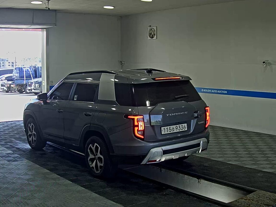KG MOBILITY (SSANGYONG) TORRES 1.5 GDI-T 2WD T5 2023 - zdjęcie 6