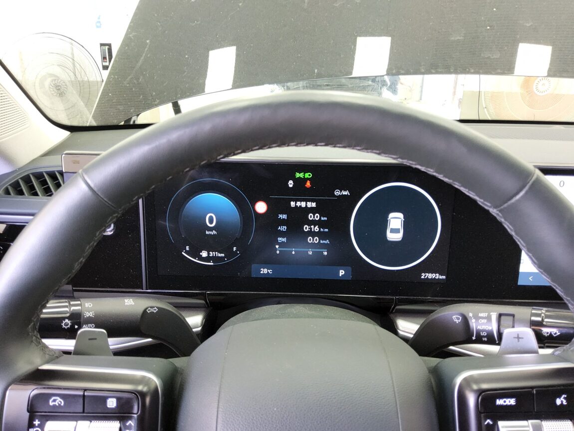 HYUNDAI THE ALL NEW GRANDEUR GASOLINE 2.5 PREMIUM 2023 - zdjęcie 9