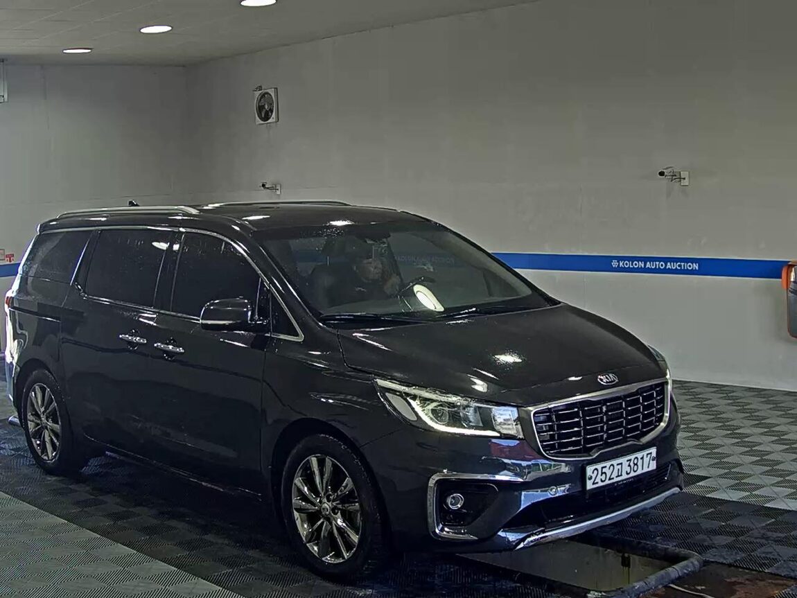KIA THE NEW CARNIVAL 9-SEATER DIESEL PRESTIGE 2020 - zdjęcie 3