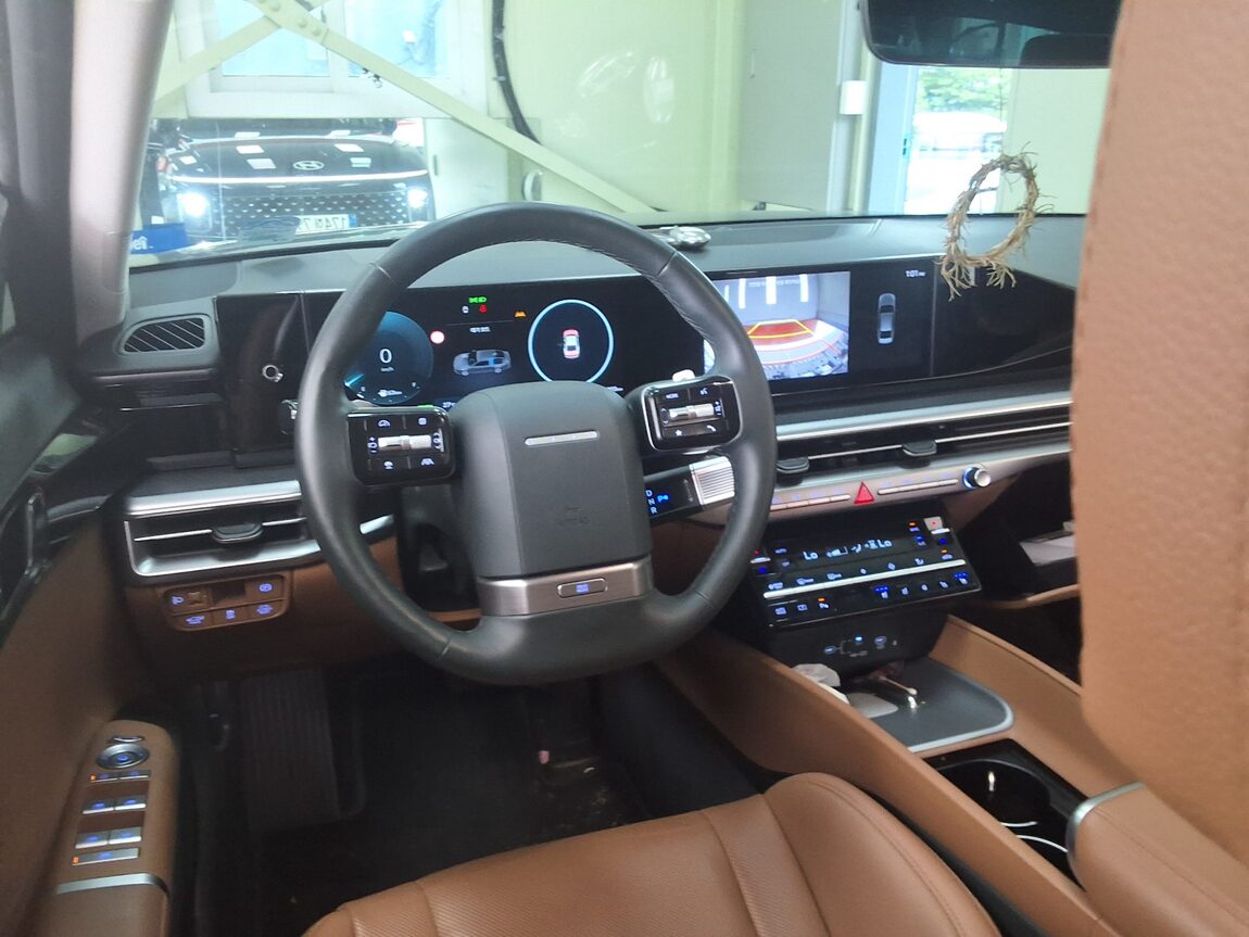 HYUNDAI THE ALL NEW GRANDEUR HYBRID 1.6 HYBRID PREMIUM 2023 - zdjęcie 12