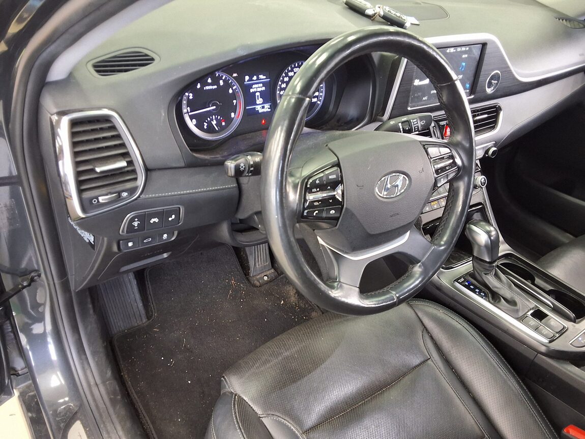 HYUNDAI GRANDEUR IG 2.4 GDi PREMIUM 2018 - zdjęcie 18