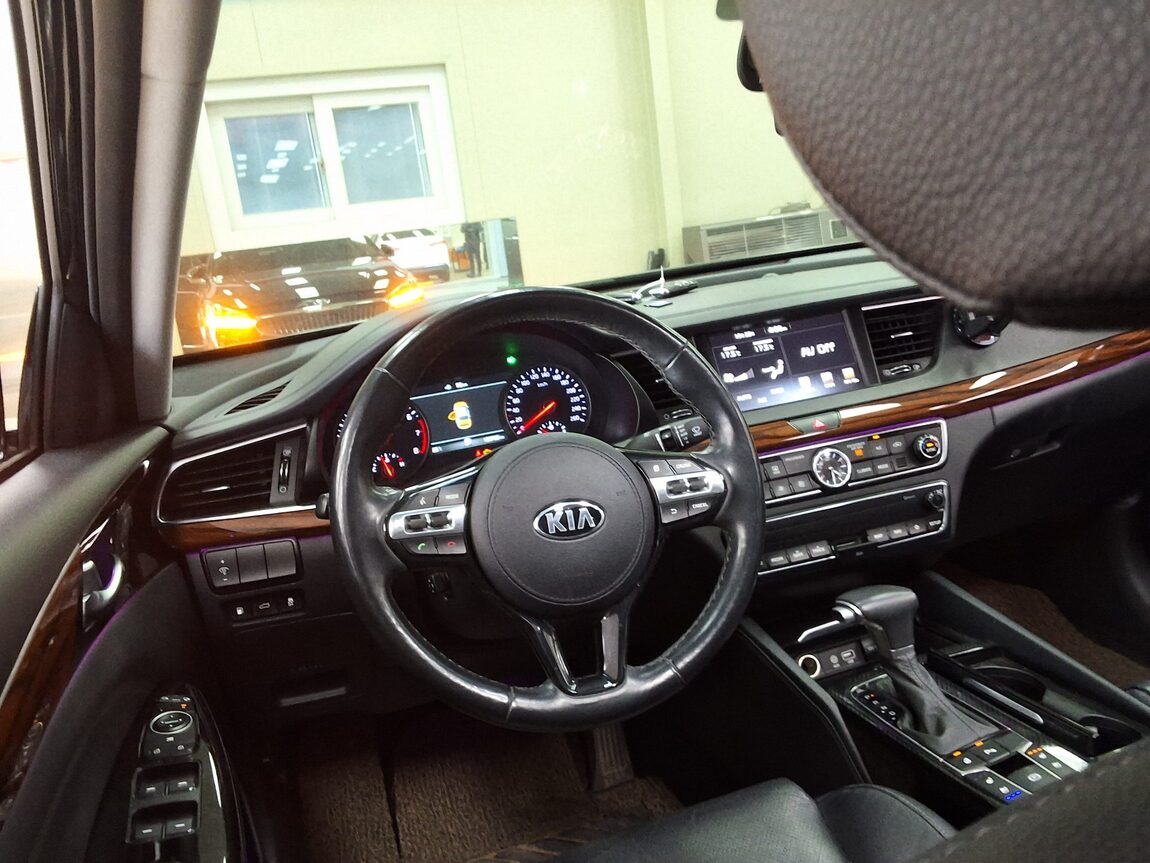 KIA ALL NEW K7 2.4 GDi LIMITED 2017 - zdjęcie 12