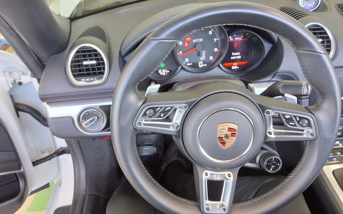 PORSCHE BOXSTER (718) 4.0 GTS 2024 - zdjęcie 15