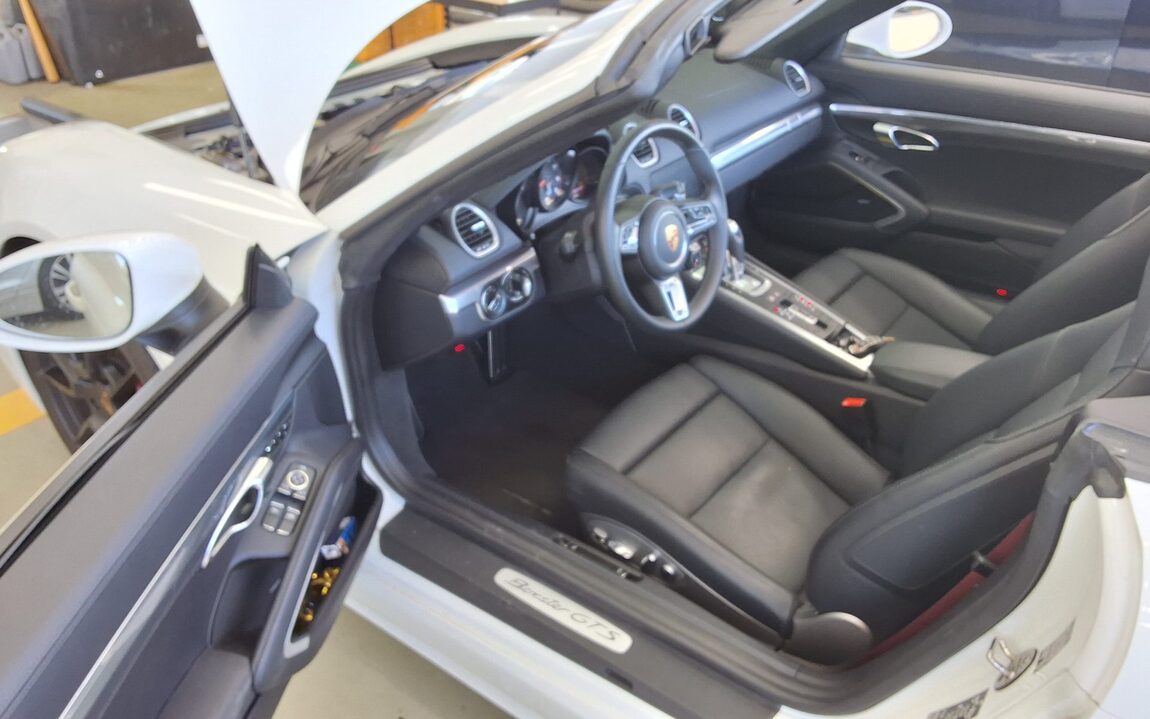 PORSCHE BOXSTER (718) 4.0 GTS 2024 - zdjęcie 10