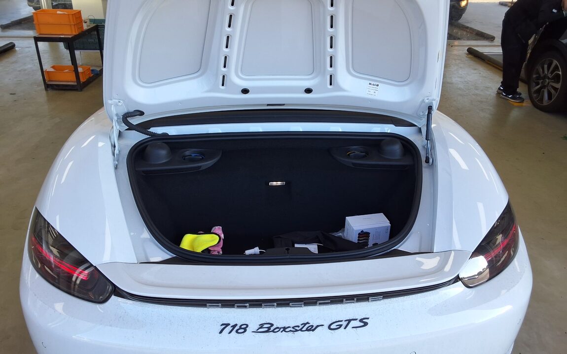 PORSCHE BOXSTER (718) 4.0 GTS 2024 - zdjęcie 13