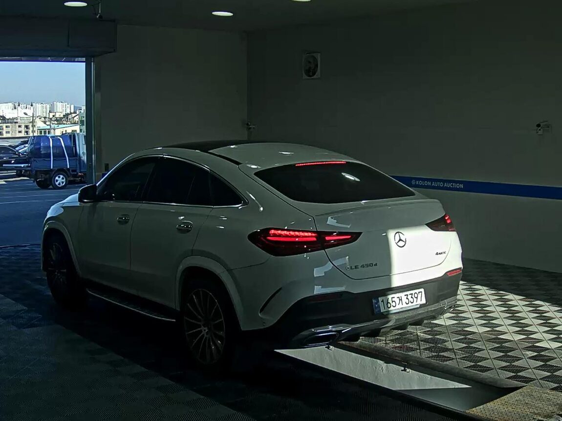 MERCEDES-BENZ GLE-CLASS (4TH GEN) GLE 450d 4MATIC COUPE 2023 - zdjęcie 6
