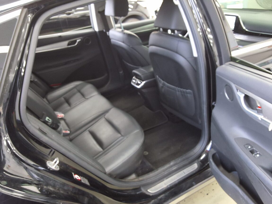 HYUNDAI THE NEW GRANDEUR IG HYBRID 2.4 HEV LE BLANC 2023 - zdjęcie 13