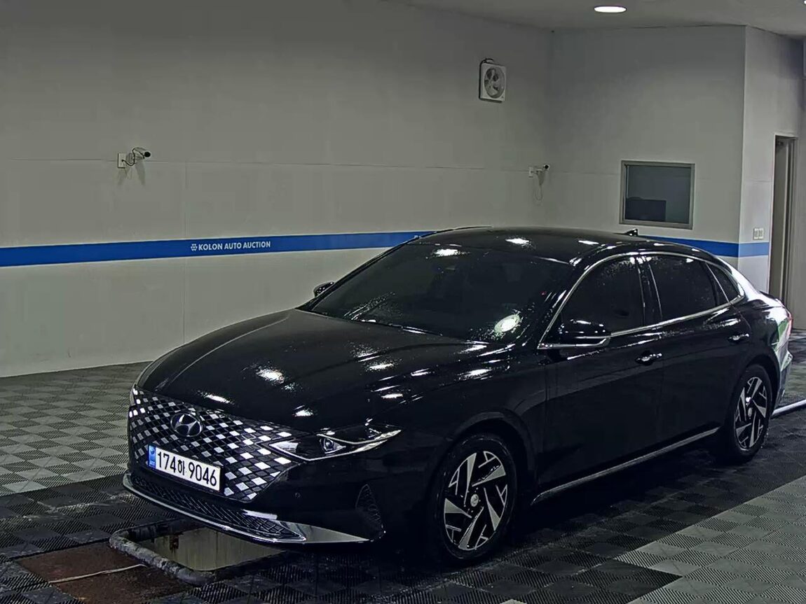HYUNDAI THE NEW GRANDEUR IG HYBRID 2.4 HEV LE BLANC 2023 - zdjęcie 2