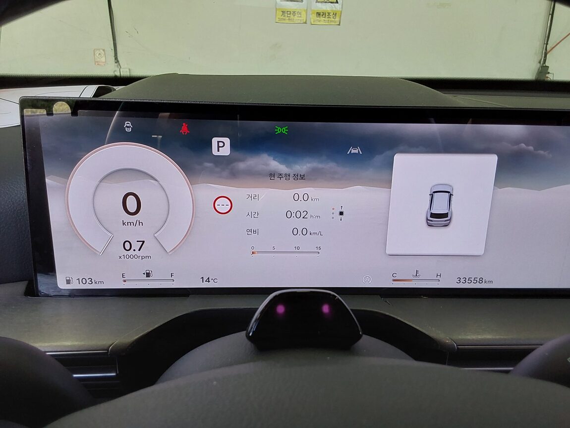 GENESIS NEW GV80 2.5 GASOLINE AWD BASE MODEL 2024 - zdjęcie 9
