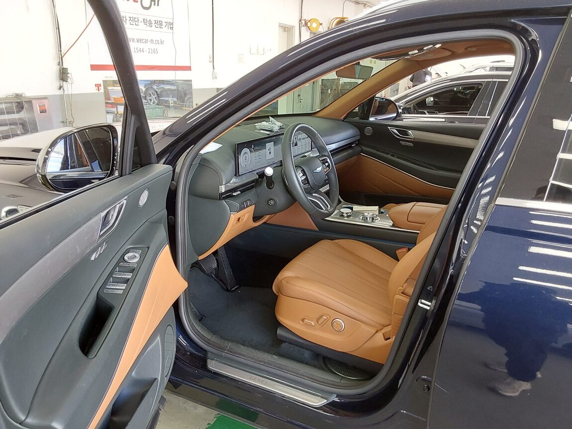 GENESIS NEW GV80 2.5 GASOLINE AWD BASE MODEL 2024 - zdjęcie 10