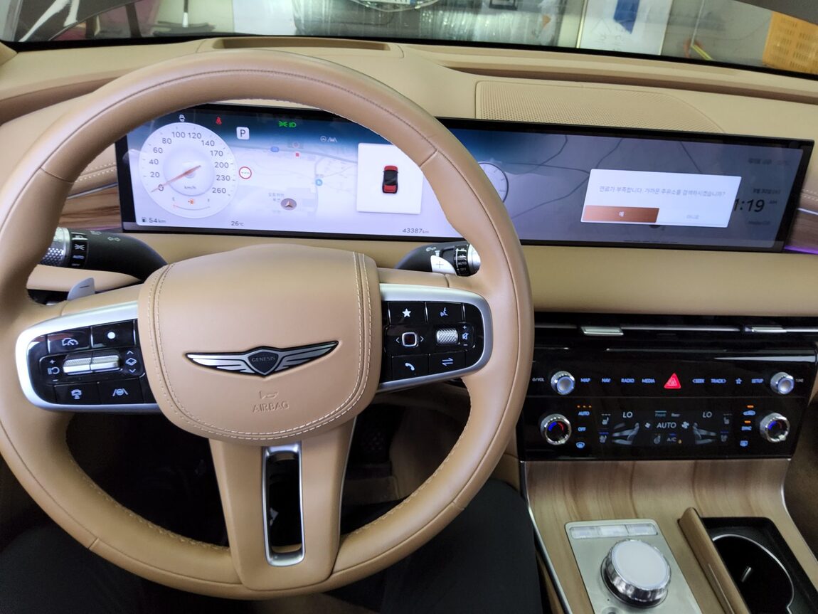 GENESIS NEW G80 GASOLINE 2.5 AWD BASE MODEL 2025 - zdjęcie 17