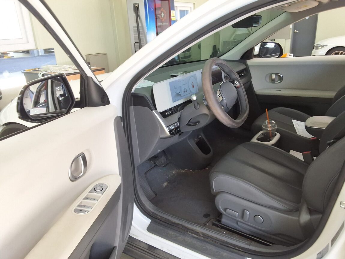 HYUNDAI IONIQ 5 EV 2WD LONG RANGE EXCLUSIVE 2024 - zdjęcie 11
