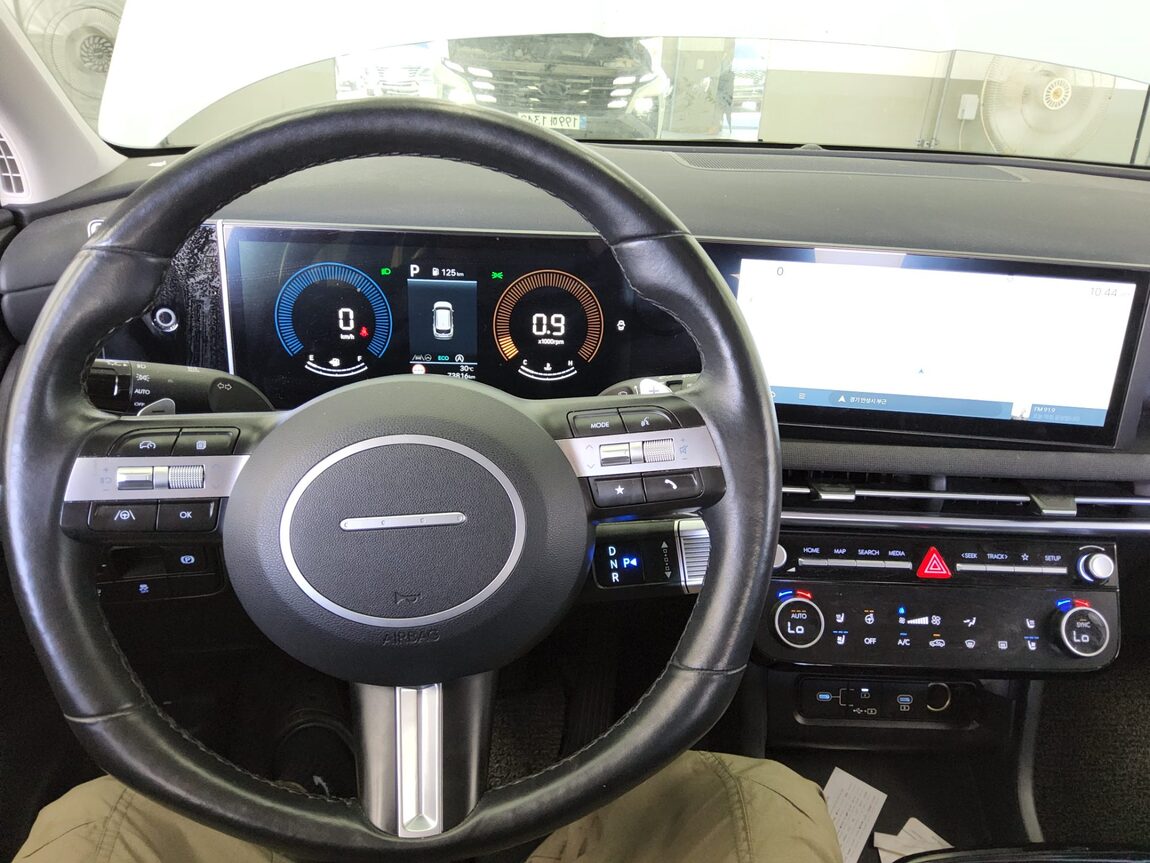 HYUNDAI THE NEW TUCSON 1.6 TURBO 2WD PREMIUM 2024 - zdjęcie 17