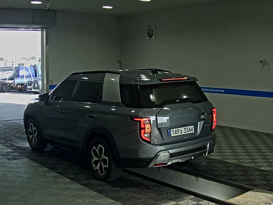 KG MOBILITY (SSANGYONG) TORRES 1.5 GDI-T 2WD T7 2023 - zdjęcie 6