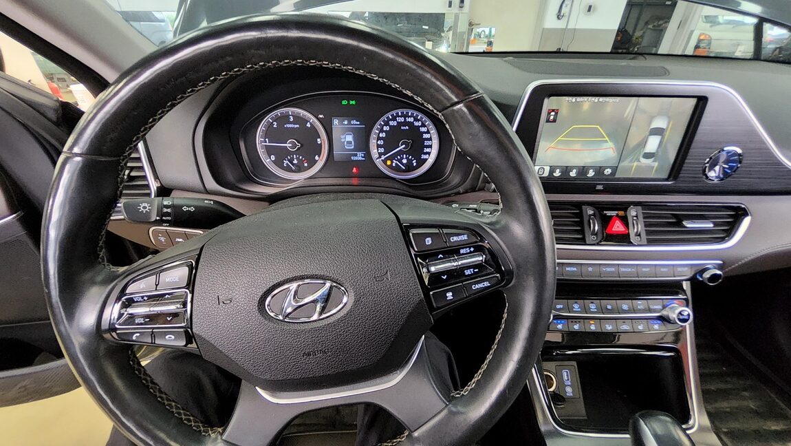 HYUNDAI GRANDEUR IG 2.2 DIESEL PREMIUM SPECIAL 2018 - zdjęcie 19