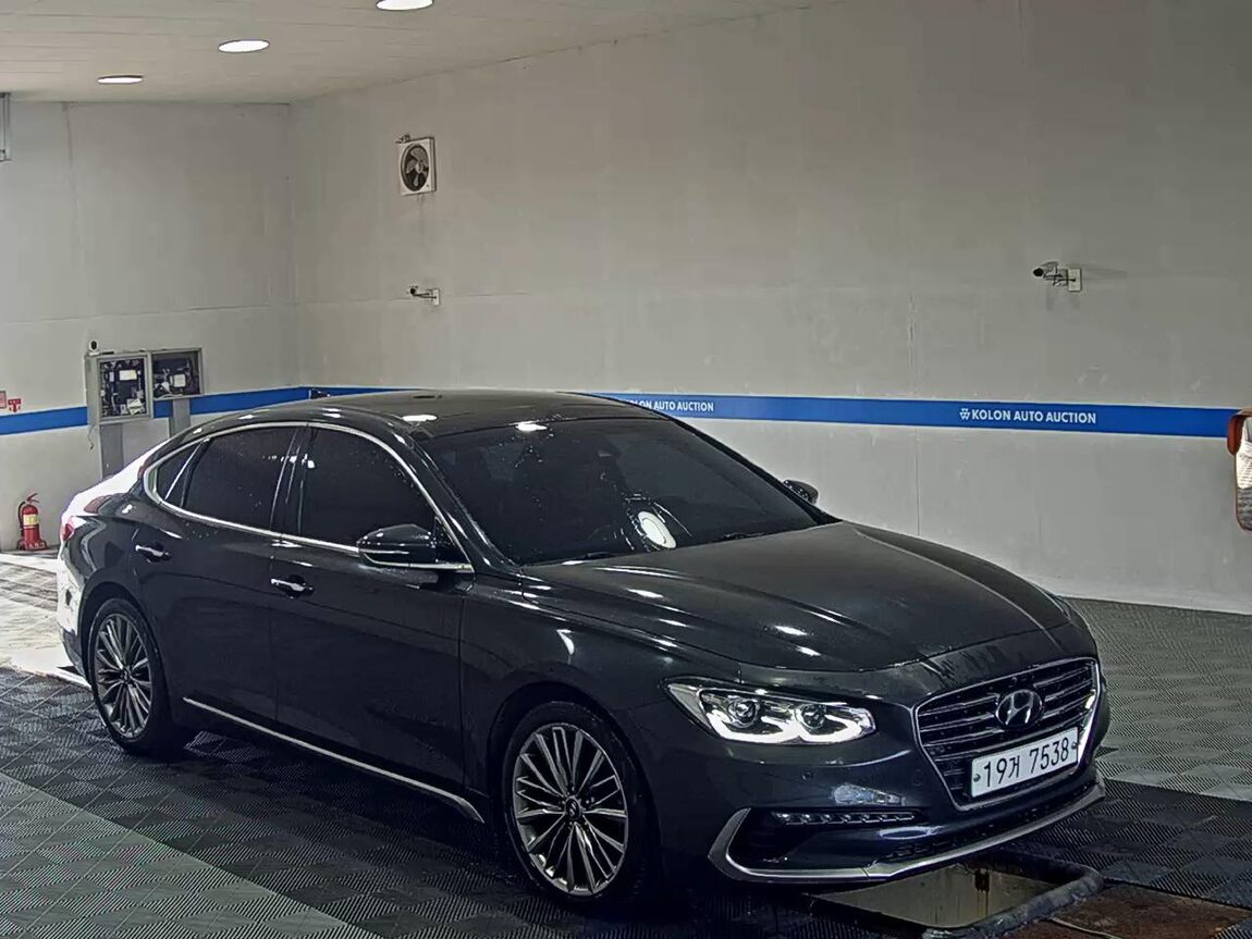 HYUNDAI GRANDEUR IG 2.2 DIESEL PREMIUM SPECIAL 2018 - zdjęcie 3