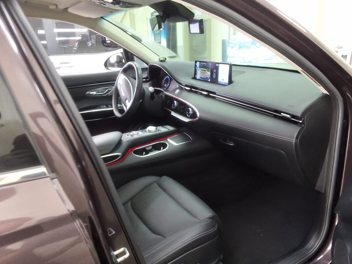 GENESIS GV70 2.5T AWD BASE MODEL 2021 - zdjęcie 15