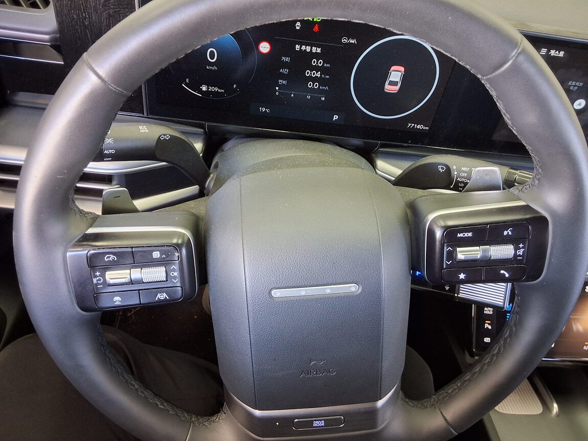 HYUNDAI THE ALL NEW GRANDEUR GASOLINE 2.5 EXCLUSIVE 2023 - zdjęcie 20
