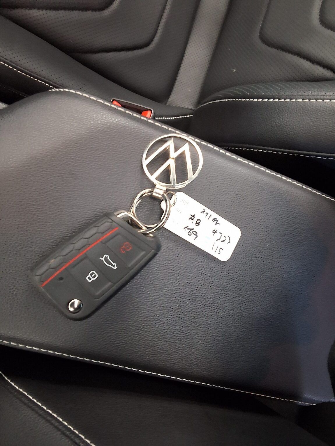 VOLKSWAGEN JETTA (7TH GEN) 1.5 TSI PRESTIGE 2023 - zdjęcie 18