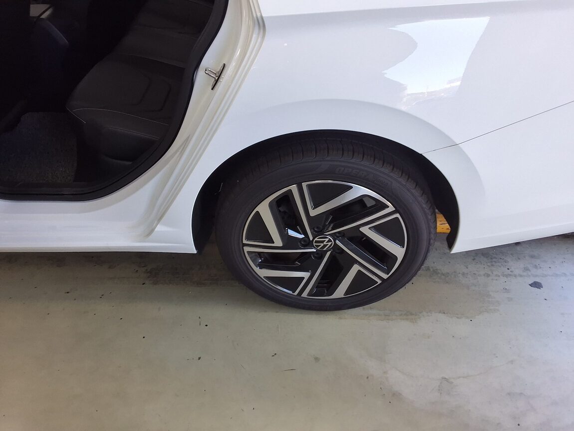 VOLKSWAGEN JETTA (7TH GEN) 1.5 TSI PRESTIGE 2023 - zdjęcie 24