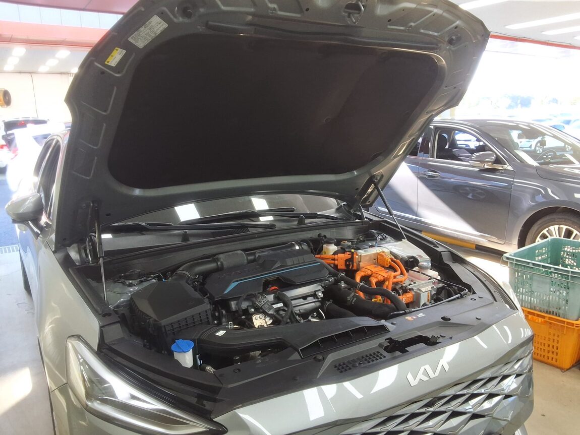 KIA K8 HYBRID HEV SIGNATURE SPECIAL 2023 - zdjęcie 18