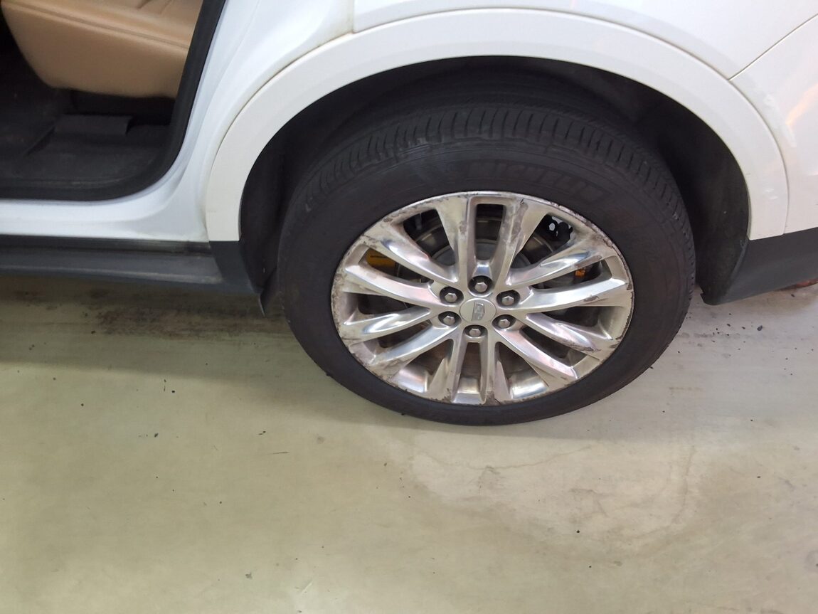 CADILLAC XT5 3.6 PLATINUM 2019 - zdjęcie 23