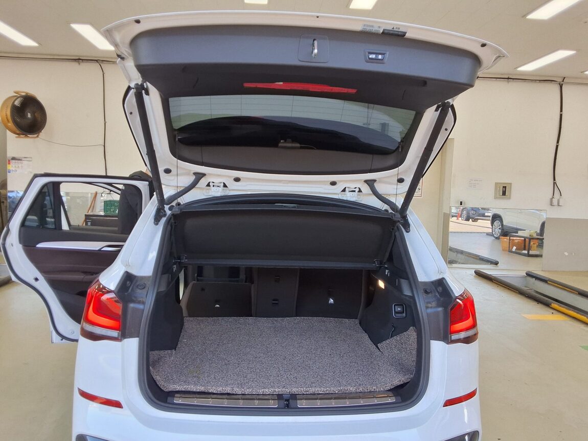 BMW X1 (2ND GEN) 20i xDRIVE M SPORT PACK 2022 - zdjęcie 15