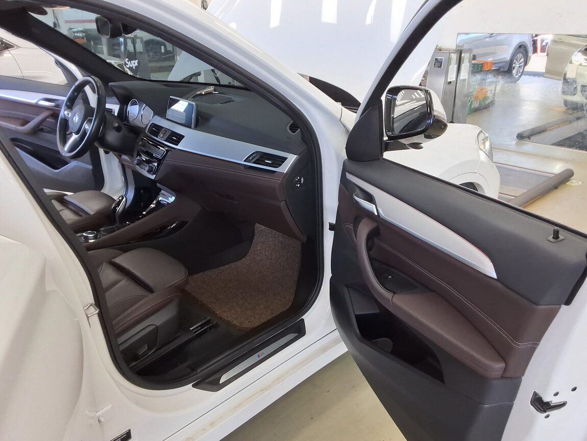 BMW X1 (2ND GEN) 20i xDRIVE M SPORT PACK 2022 - zdjęcie 14
