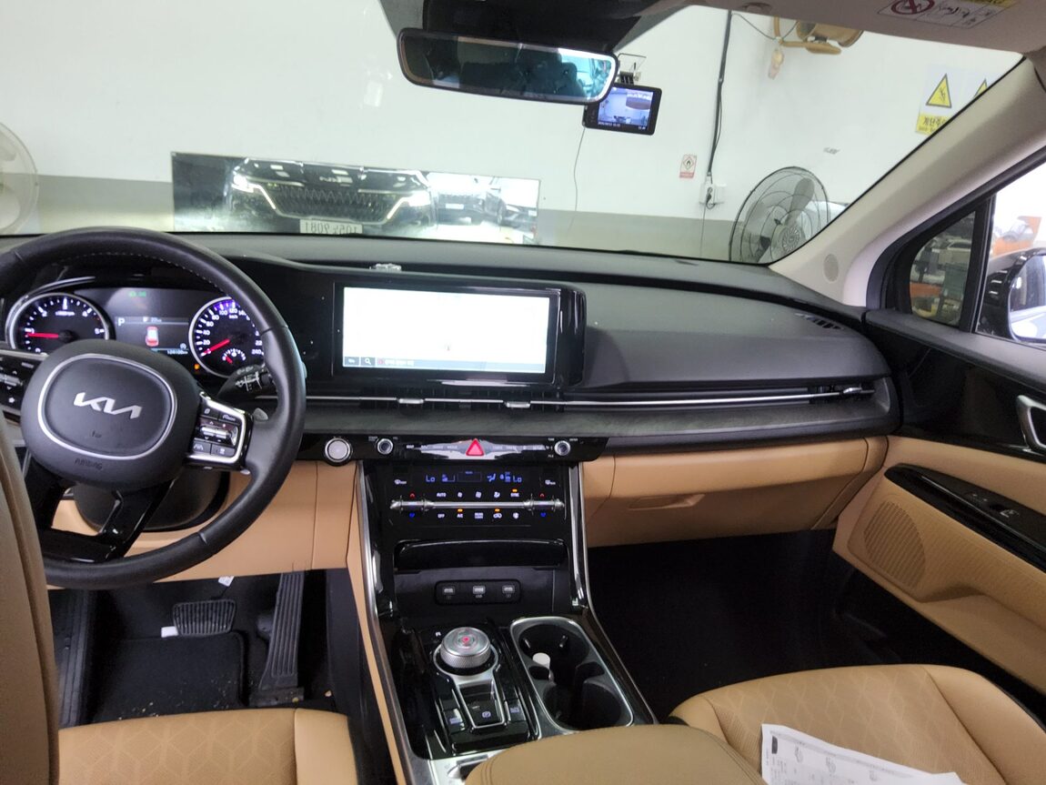 KIA NEW CARNIVAL (KA4) 9-SEATER DIESEL NOBLESSE 2023 - zdjęcie 11