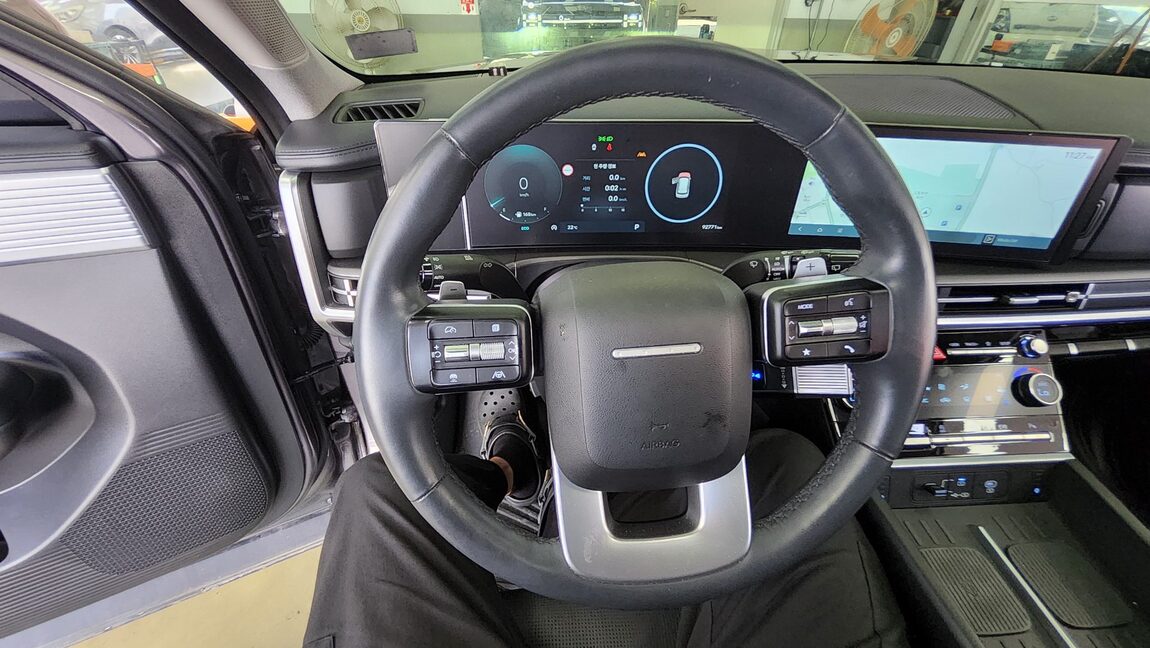 HYUNDAI THE ALL NEW SANTA FE GASOLINE 2.5 2WD PRESTIGE 2024 - zdjęcie 17