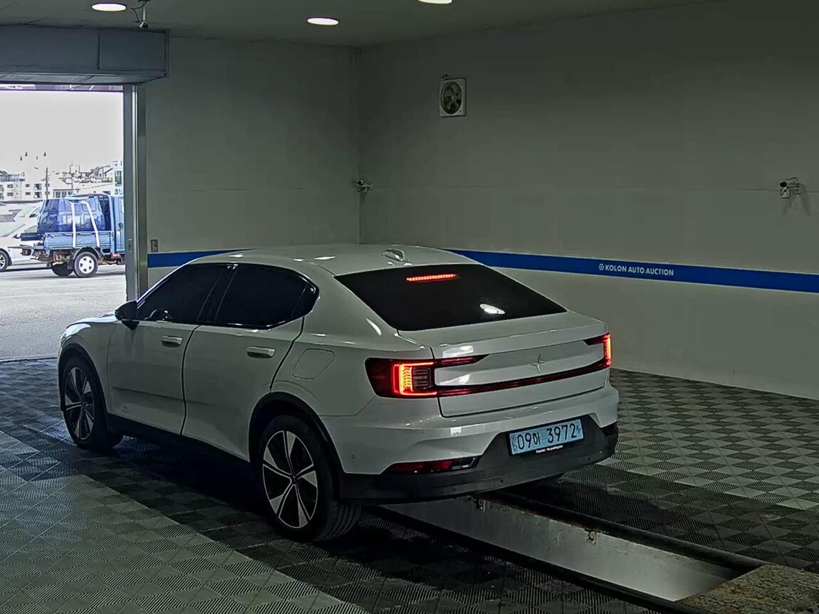 POLESTAR POLESTAR 2 LONG RANGE SINGLE MOTOR 2023 - zdjęcie 6