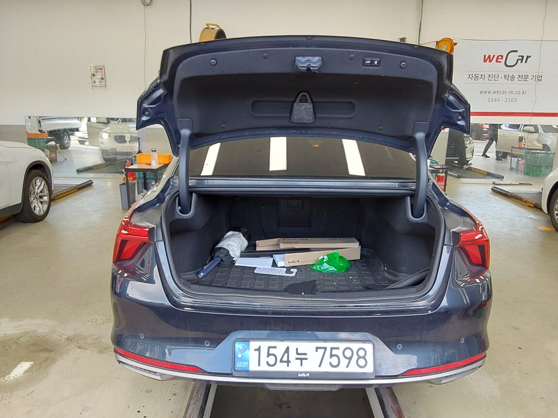 KIA K8 HYBRID HEV SIGNATURE SPECIAL 2024 - zdjęcie 15