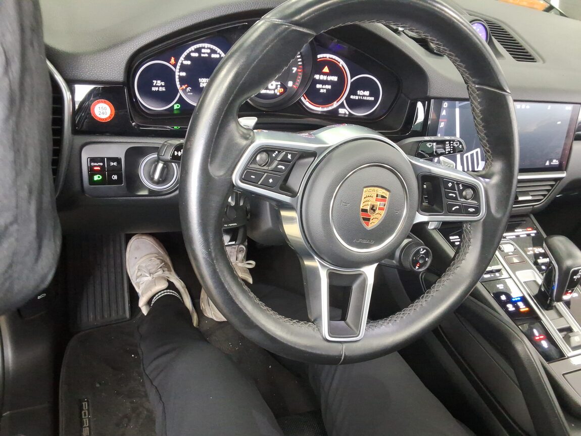 PORSCHE CAYENNE (3RD GEN) 3.0 V6 2020 - zdjęcie 19