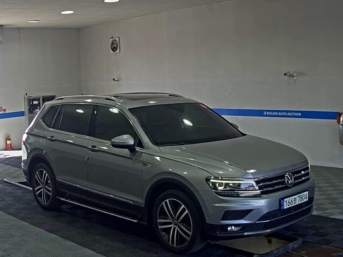 VOLKSWAGEN TIGUAN (2ND GEN) ALLSPACE 2.0 TDI PRESTIGE 2020 - zdjęcie 3