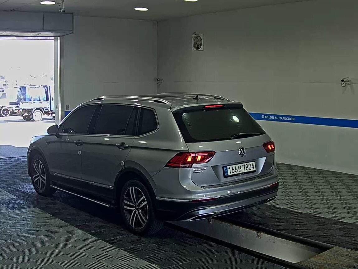 VOLKSWAGEN TIGUAN (2ND GEN) ALLSPACE 2.0 TDI PRESTIGE 2020 - zdjęcie 6