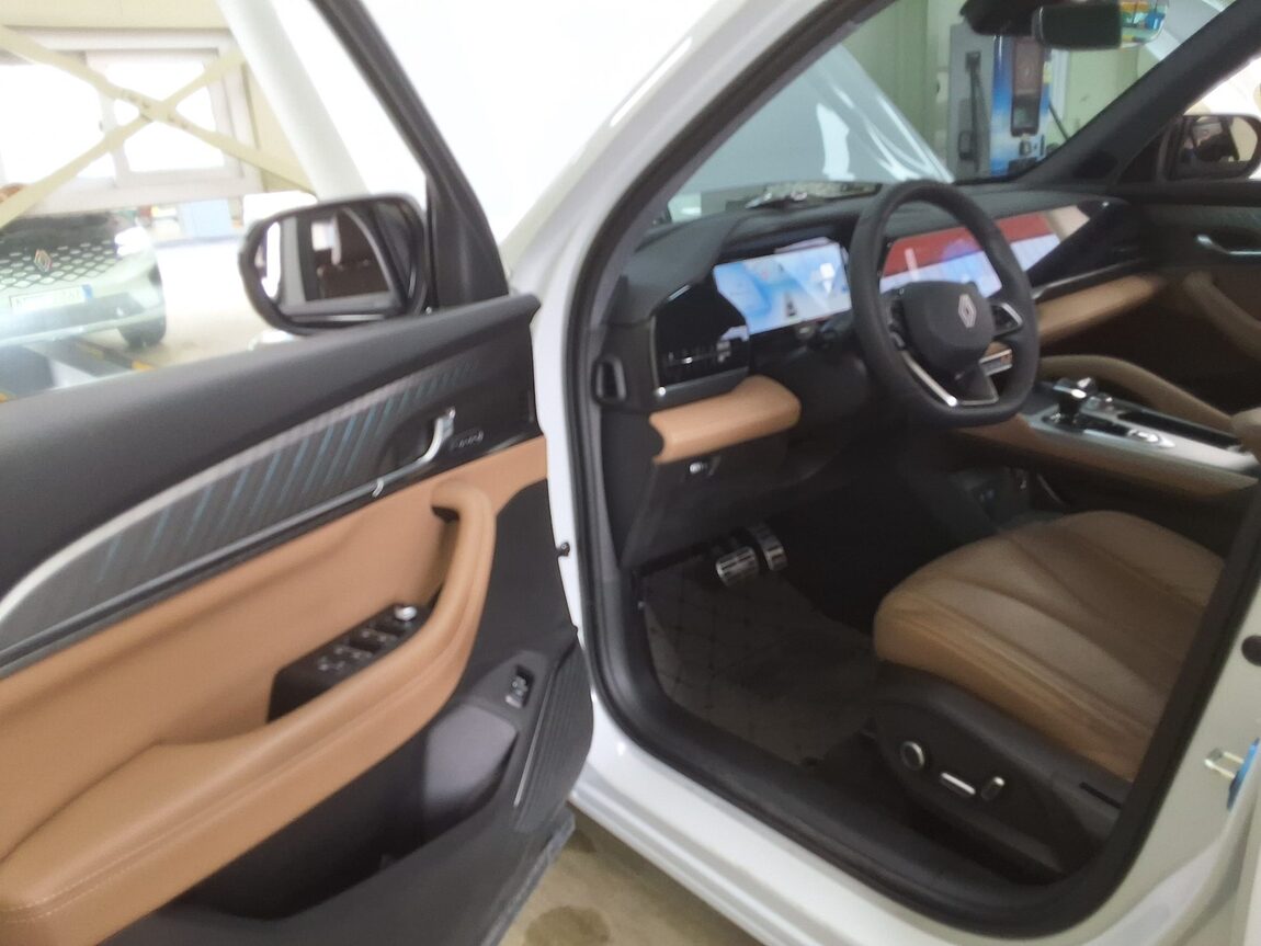 RENAULT (SAMSUNG) GRAND KOLEOS HYBRID 1.5 HEV ICONIC 2025 - zdjęcie 11