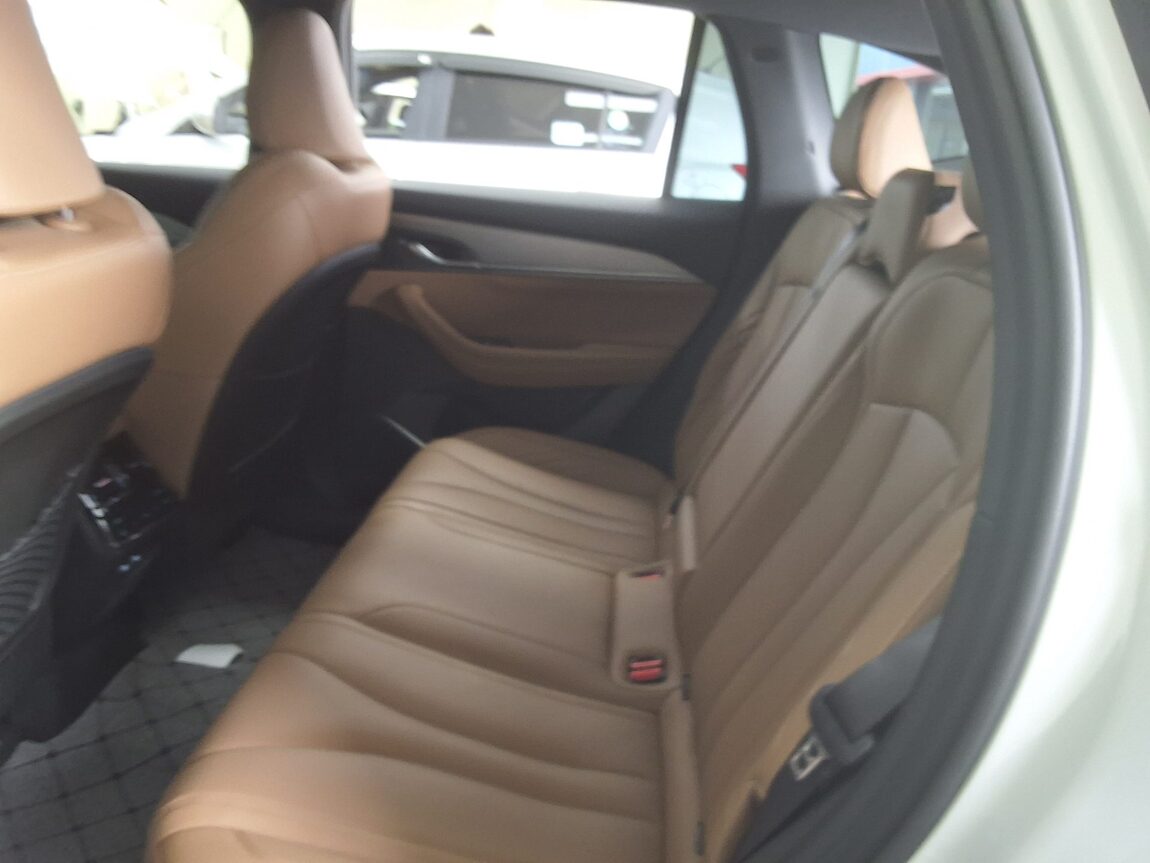 RENAULT (SAMSUNG) GRAND KOLEOS HYBRID 1.5 HEV ICONIC 2025 - zdjęcie 13