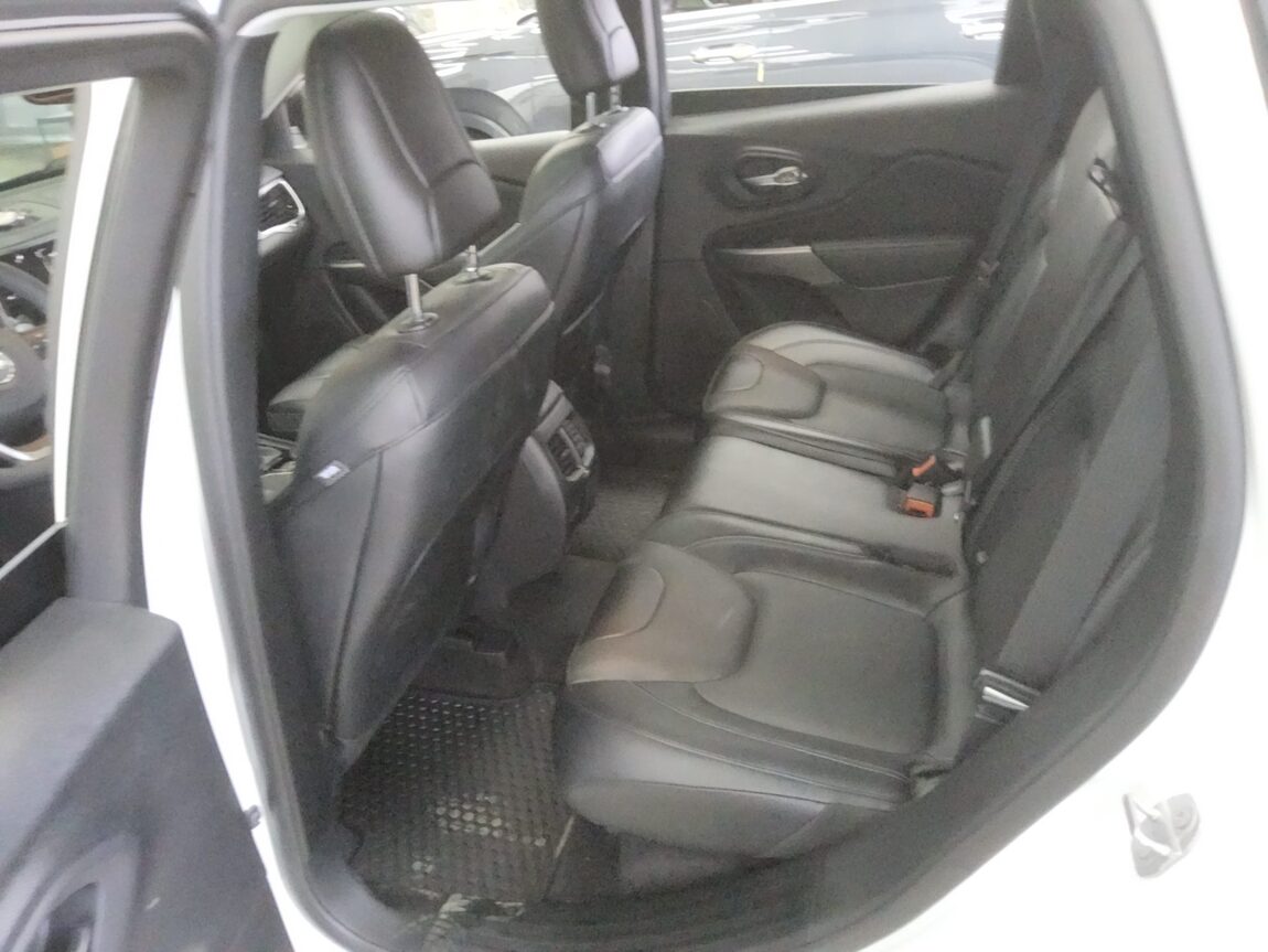 JEEP CHEROKEE (KL) 2.4 AWD LIMITED 2022 - zdjęcie 12