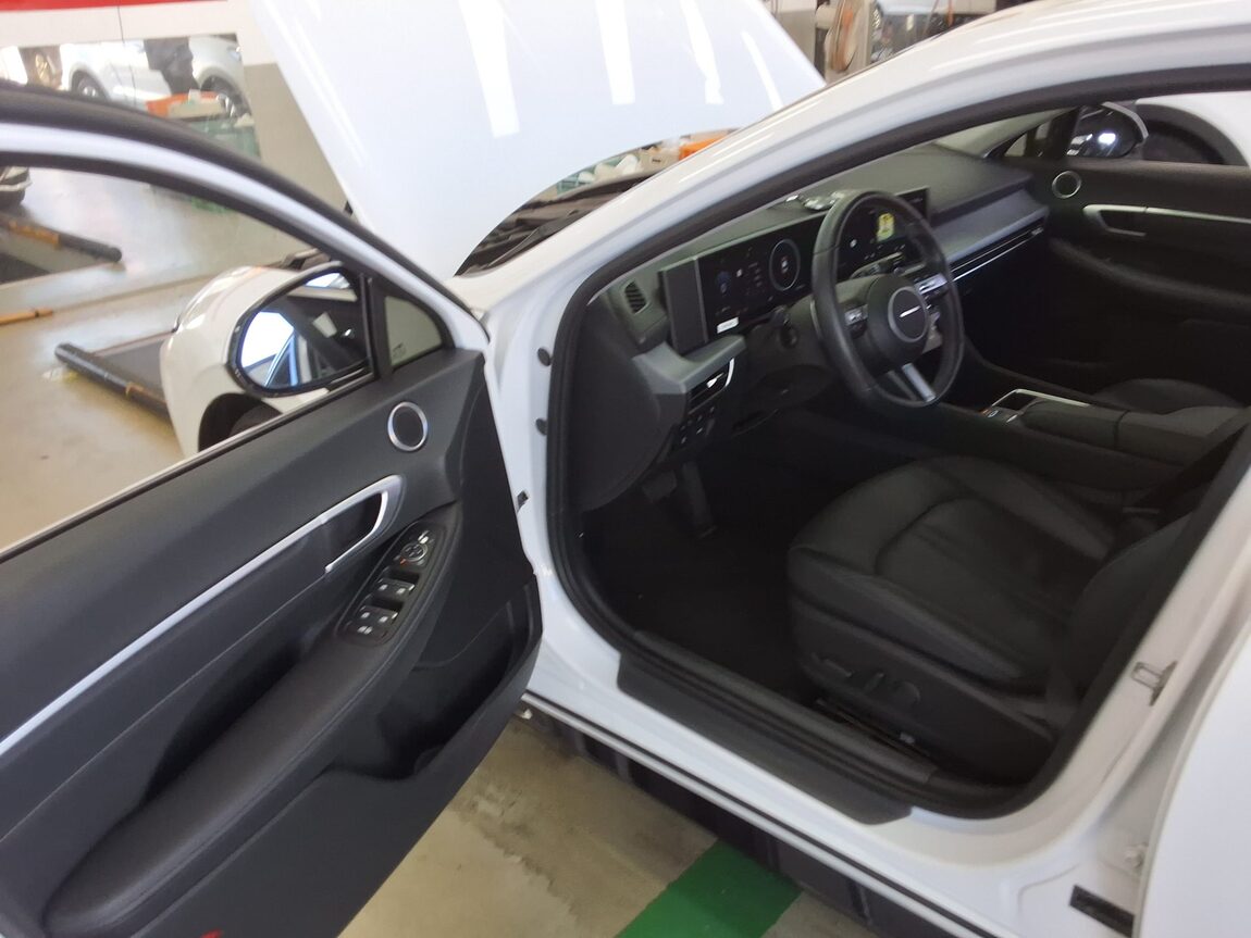 HYUNDAI SONATA THE EDGE GASOLINE 2.0 PREMIUM 2025 - zdjęcie 10
