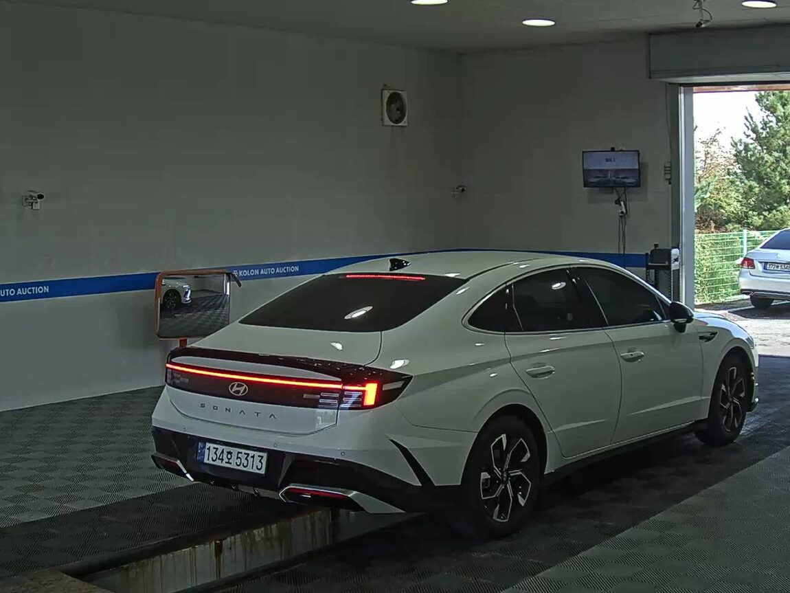 HYUNDAI SONATA THE EDGE GASOLINE 2.0 PREMIUM 2025 - zdjęcie 5