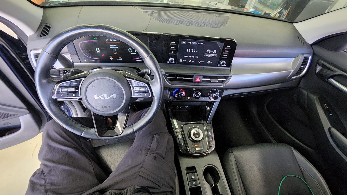 KIA THE NEW SELTOS 1.6 GASOLINE TURBO 2WD PRESTIGE 2024 - zdjęcie 11