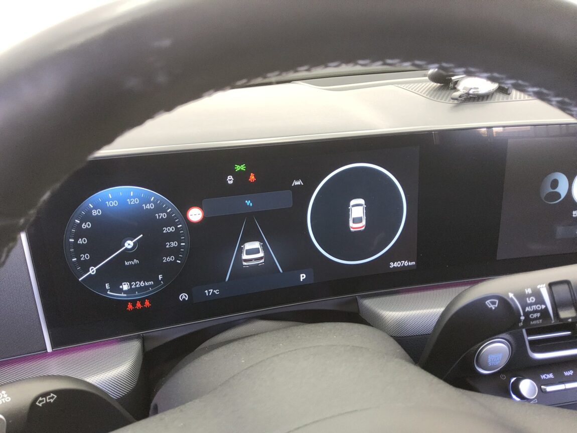 HYUNDAI SONATA THE EDGE GASOLINE 2.0 PREMIUM 2025 - zdjęcie 9