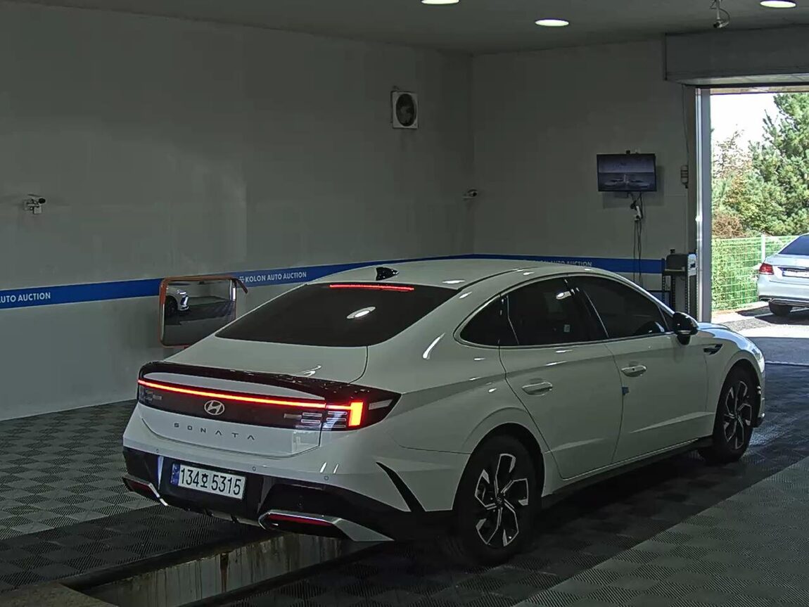 HYUNDAI SONATA THE EDGE GASOLINE 2.0 PREMIUM 2025 - zdjęcie 5