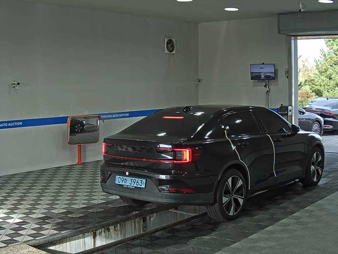 POLESTAR POLESTAR 2 LONG RANGE SINGLE MOTOR 2023 - zdjęcie 5