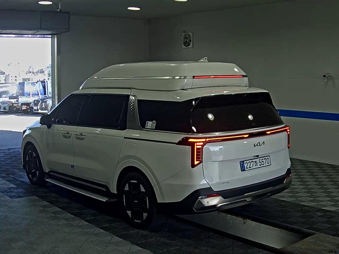 KIA THE NEW CARNIVAL (KA4) HI-LIMOUSINE 9-SEATER GASOLINE SIGNATURE 2026 - zdjęcie 6
