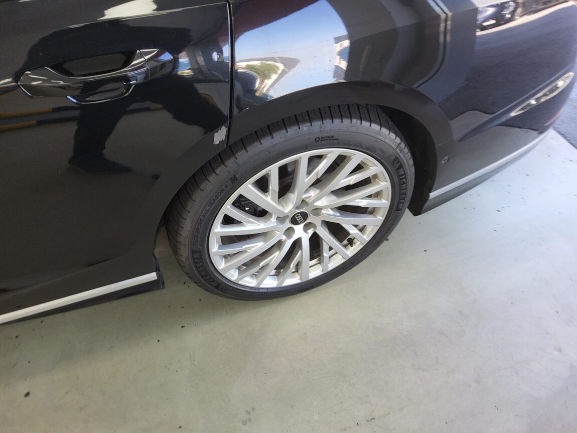 AUDI A8 (4TH GEN) L 55 TFSI QUATTRO 2021 - zdjęcie 24