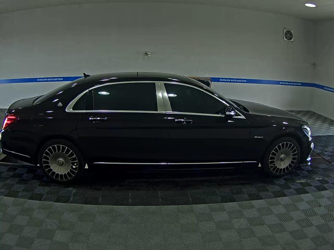 MERCEDES-BENZ S-CLASS (6TH GEN) MAYBACH S560 2020 - zdjęcie 4