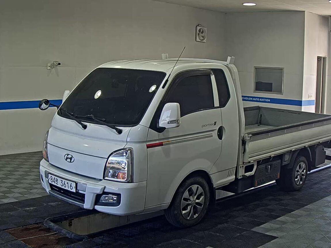 HYUNDAI PORTER II CRDi SUPER CAB EXTRA LONG WHEELBASE PREMIUM 2021 - zdjęcie 2