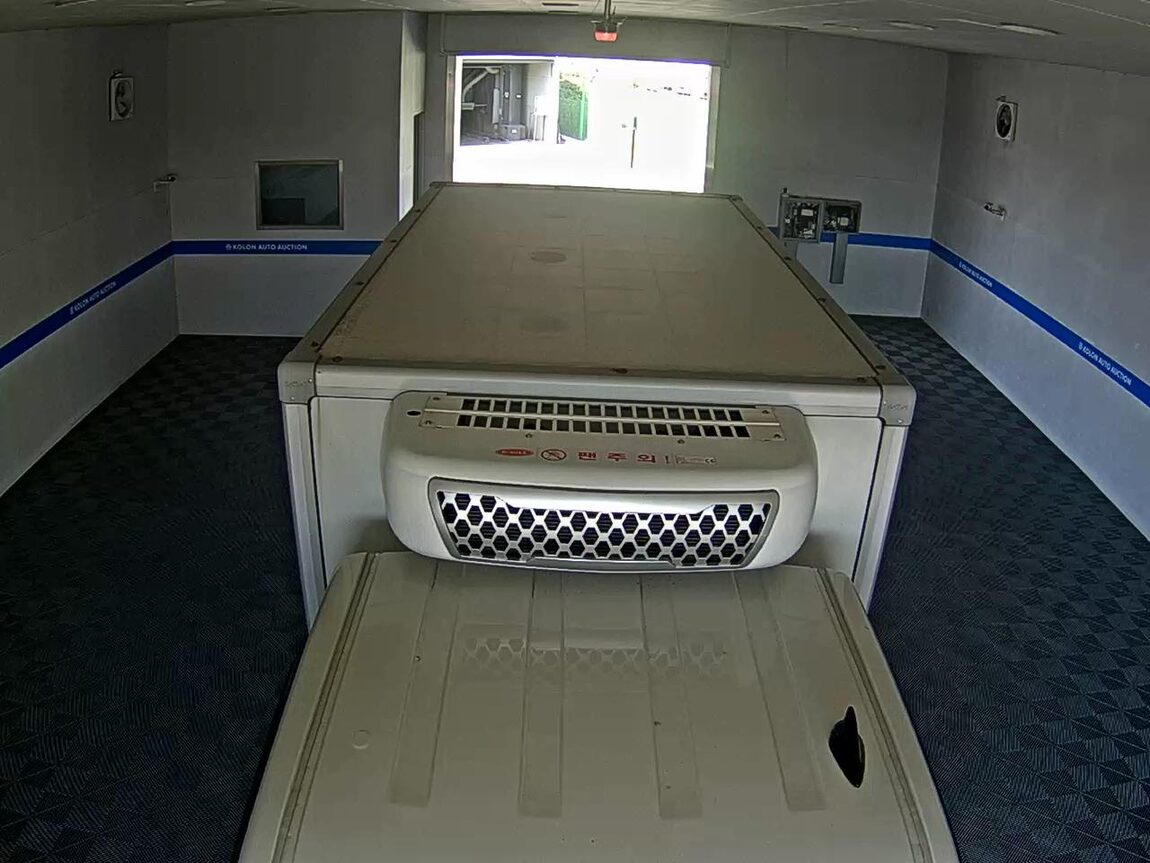 KIA THE NEW BONGO III CARGO FREEZER BOX TRUCK LPI STANDARD MODEL 2025 - zdjęcie 7