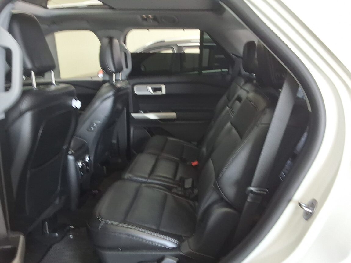 FORD EXPLORER (6TH GEN) 2.3 AWD LIMITED 2020 - zdjęcie 13